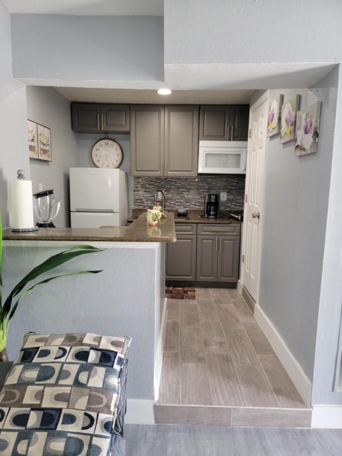 Habitacion Privada Cerca De Todo Тампа Екстериор снимка