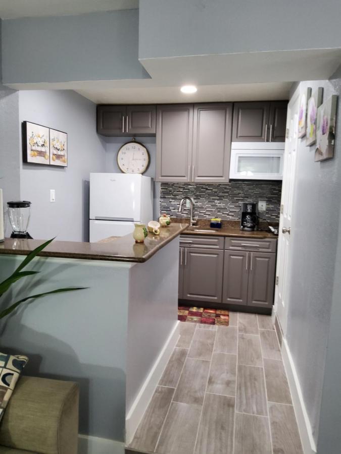 Habitacion Privada Cerca De Todo Тампа Екстериор снимка
