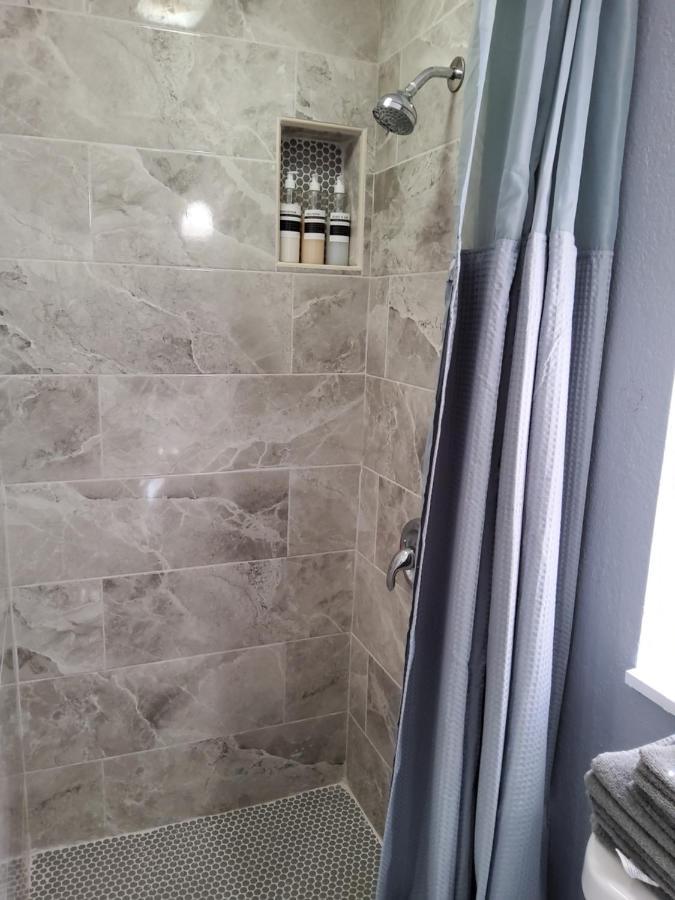 Habitacion Privada Cerca De Todo Тампа Екстериор снимка