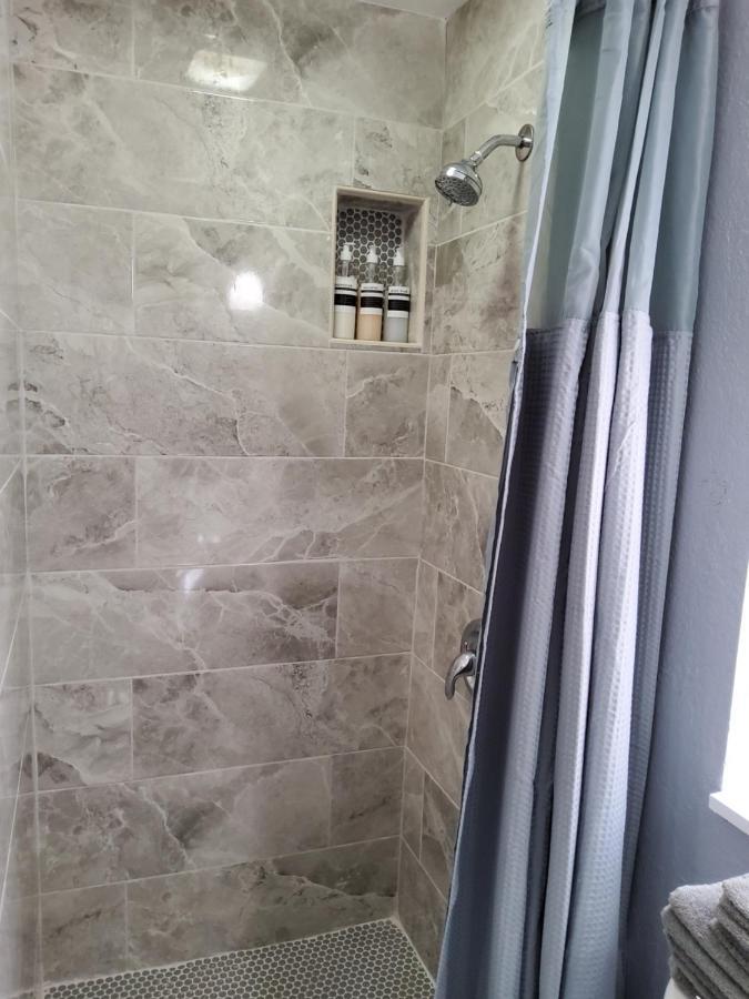 Habitacion Privada Cerca De Todo Тампа Екстериор снимка